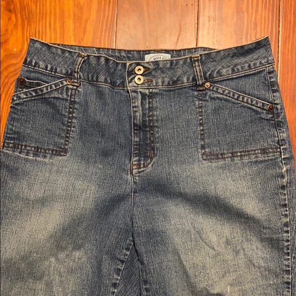 Faded straight leg jeans w/double button top - Picture 2 of 8